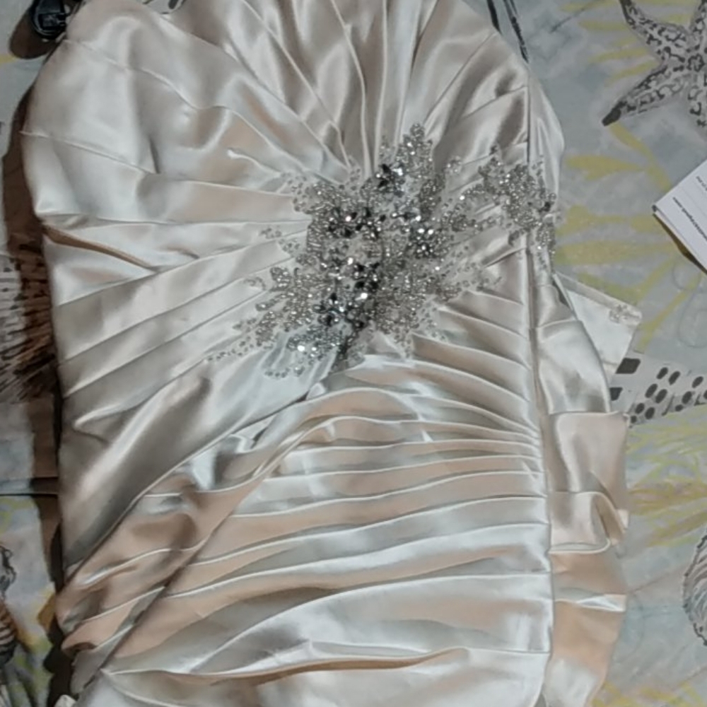 Beautiful Wedding Gown.